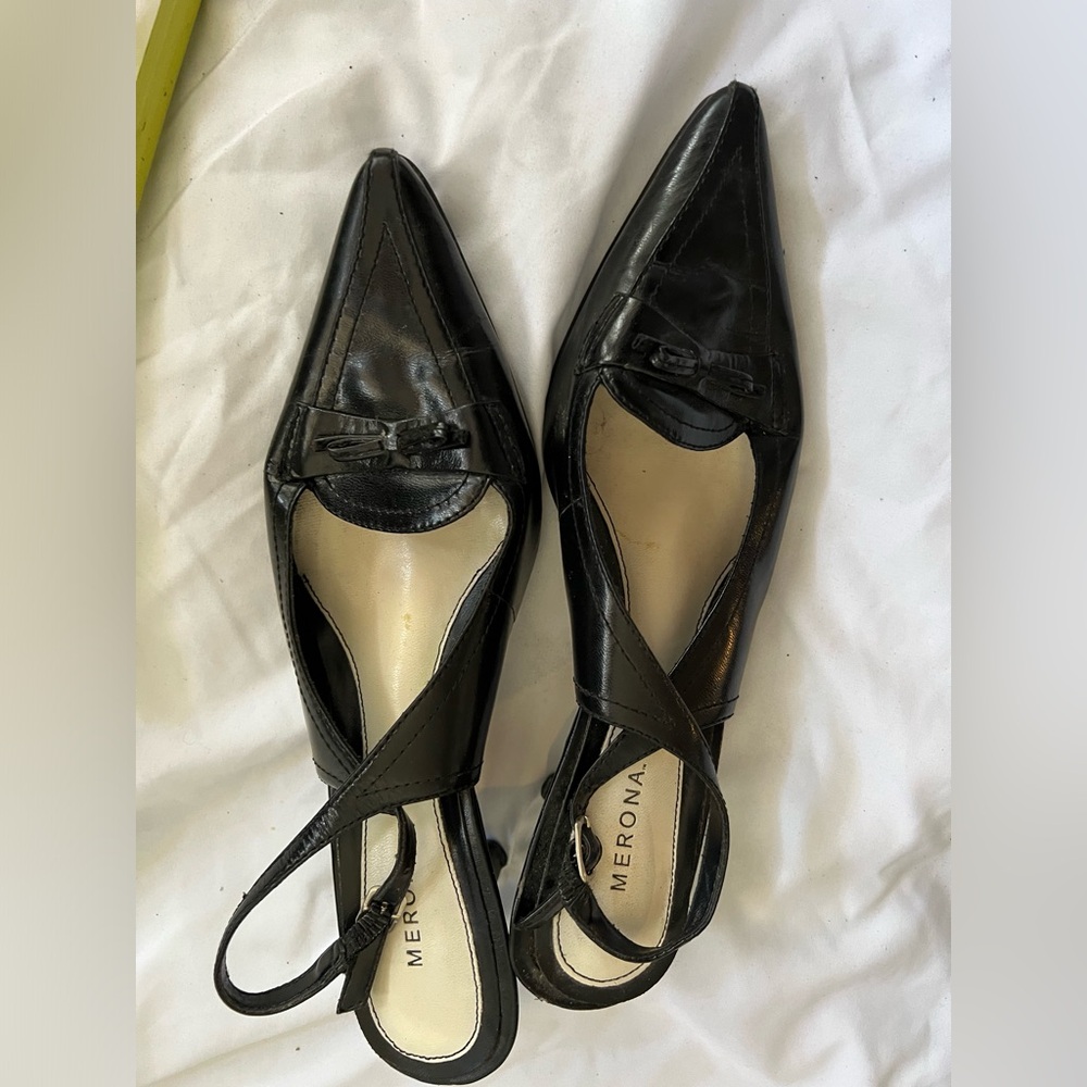 Merona 8.5 black sling bach heels